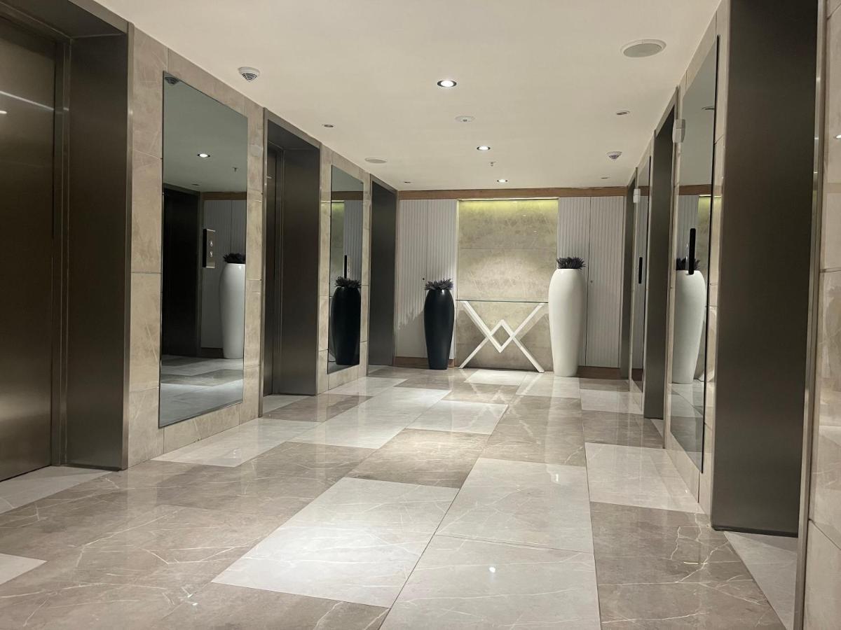 1-Bedroom Studio Apartment In Orbi City - Side Seaview 바투미 외부 사진